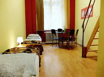 Ostello Bebudgetrooms Budapest