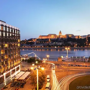Sofitel Chain Bridge Отель