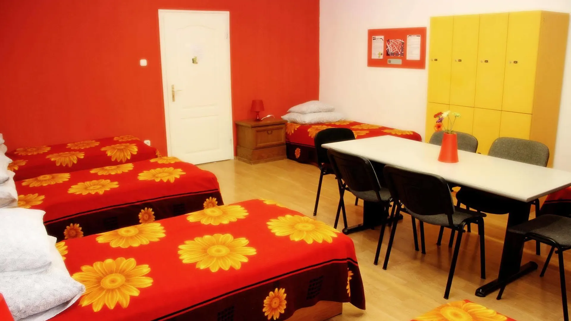 Bebudgetrooms Budapest Hungary